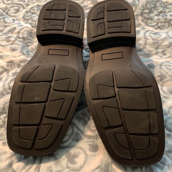 Men’s slip on dress shoes - Picture 4 of 5